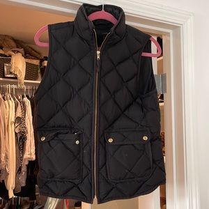 J crew black puffer vest